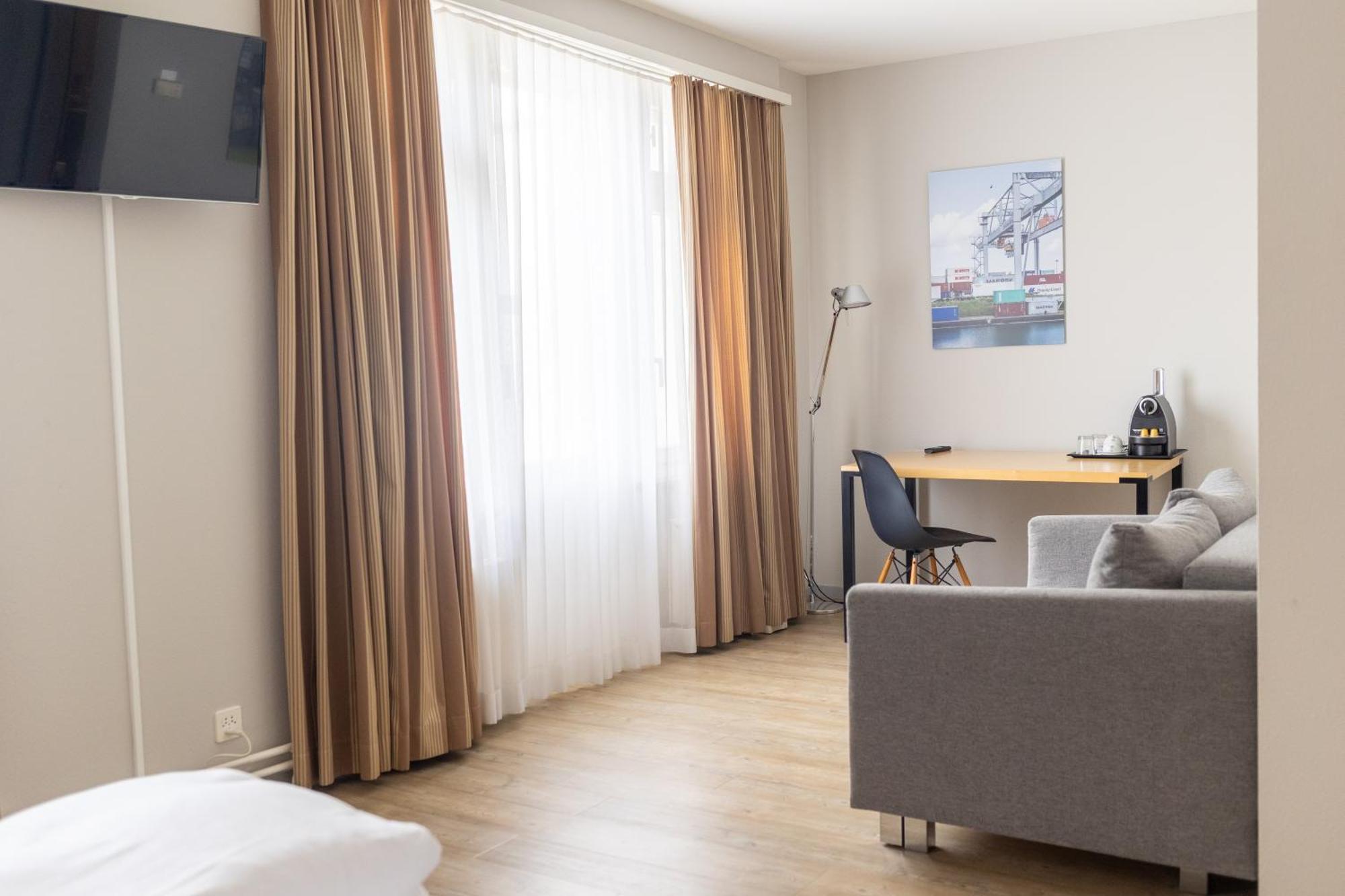 בזל Royal Hotel - Urban Living מראה חיצוני תמונה