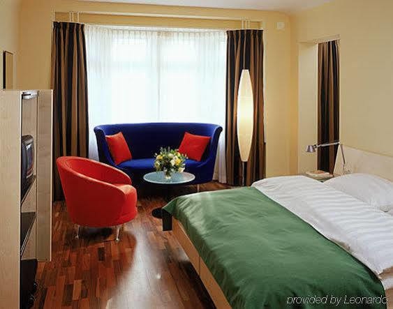 בזל Royal Hotel - Urban Living מראה חיצוני תמונה