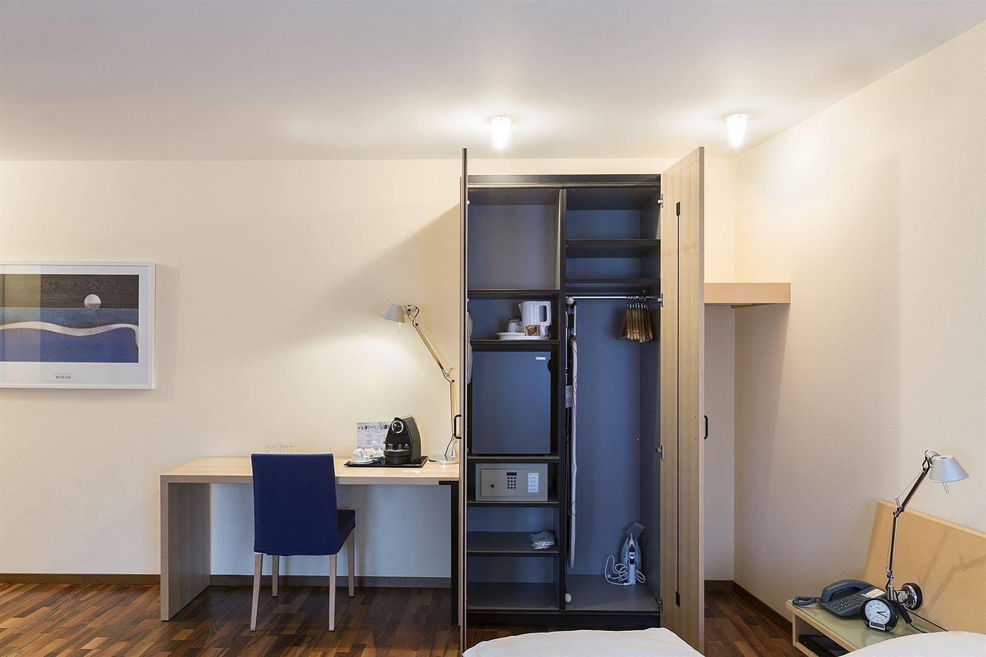 בזל Royal Hotel - Urban Living מראה חיצוני תמונה