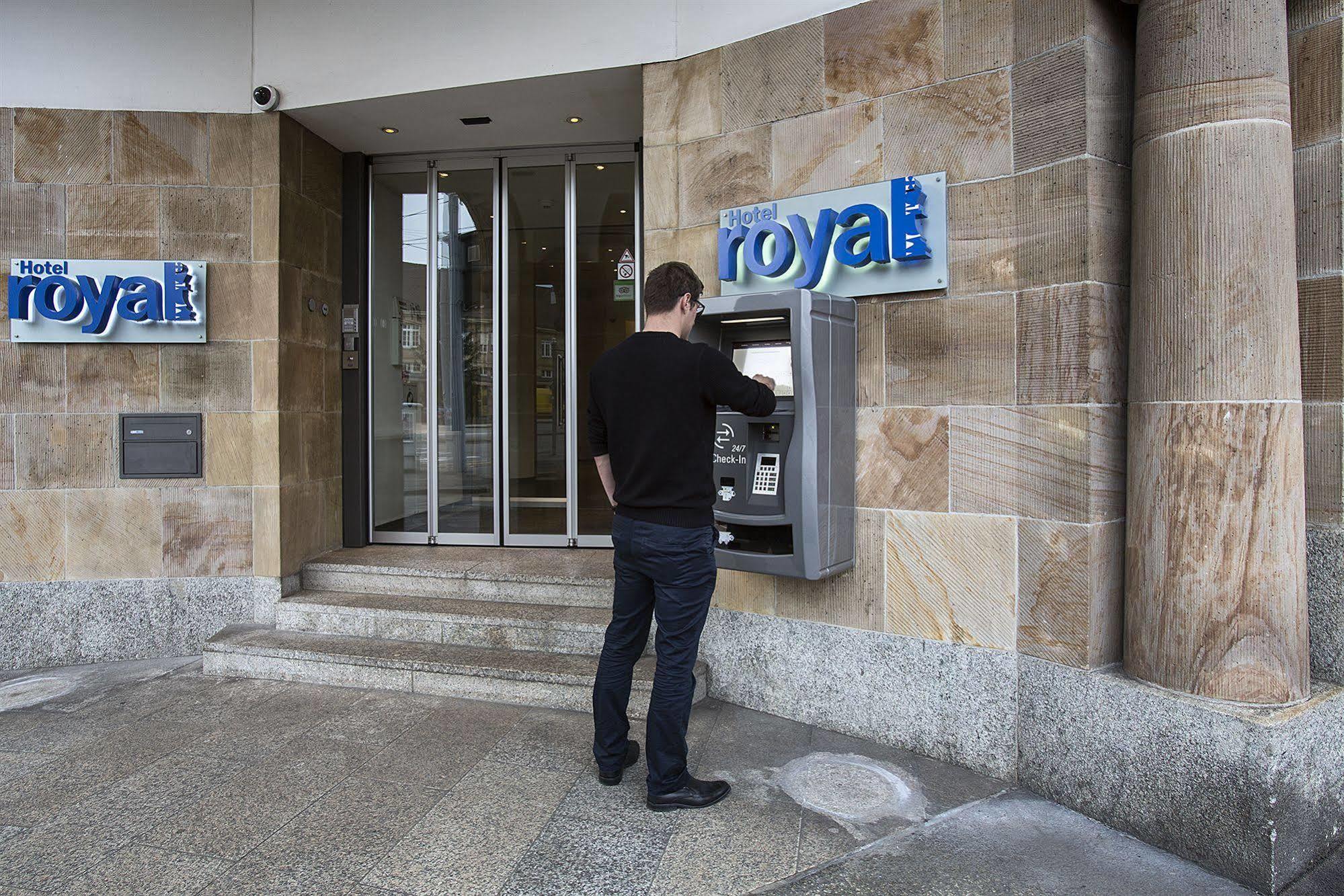 בזל Royal Hotel - Urban Living מראה חיצוני תמונה